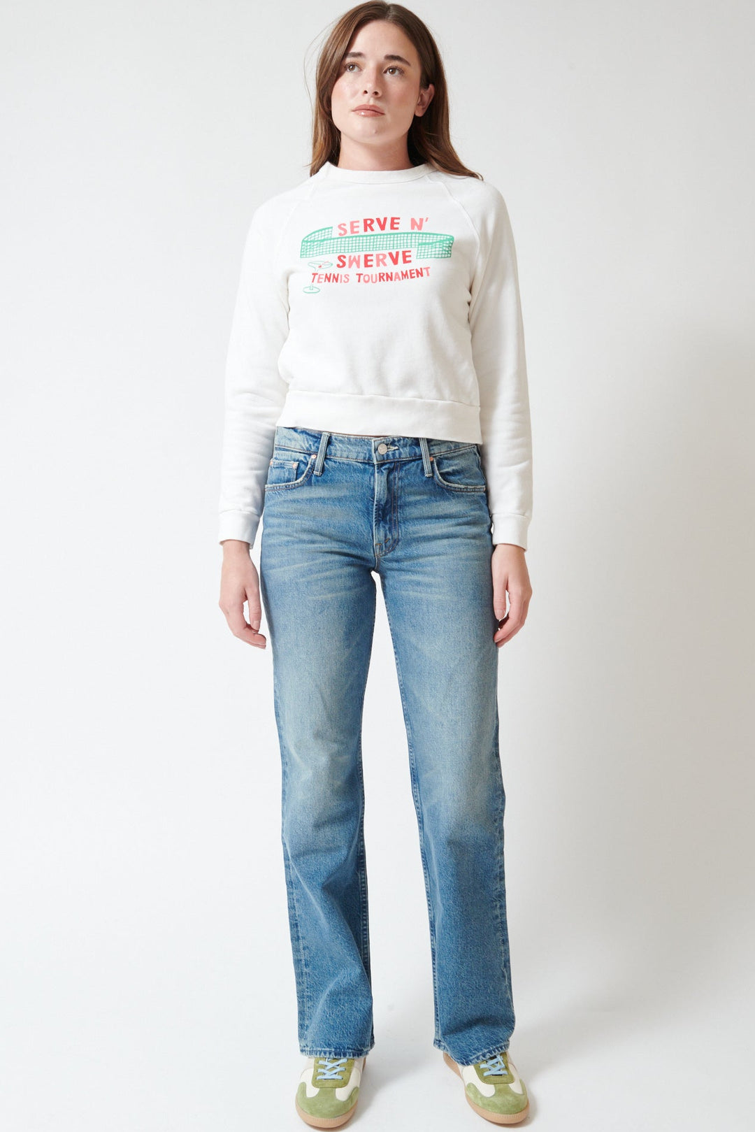 Julia wearing Mother Denim The Reifler front view