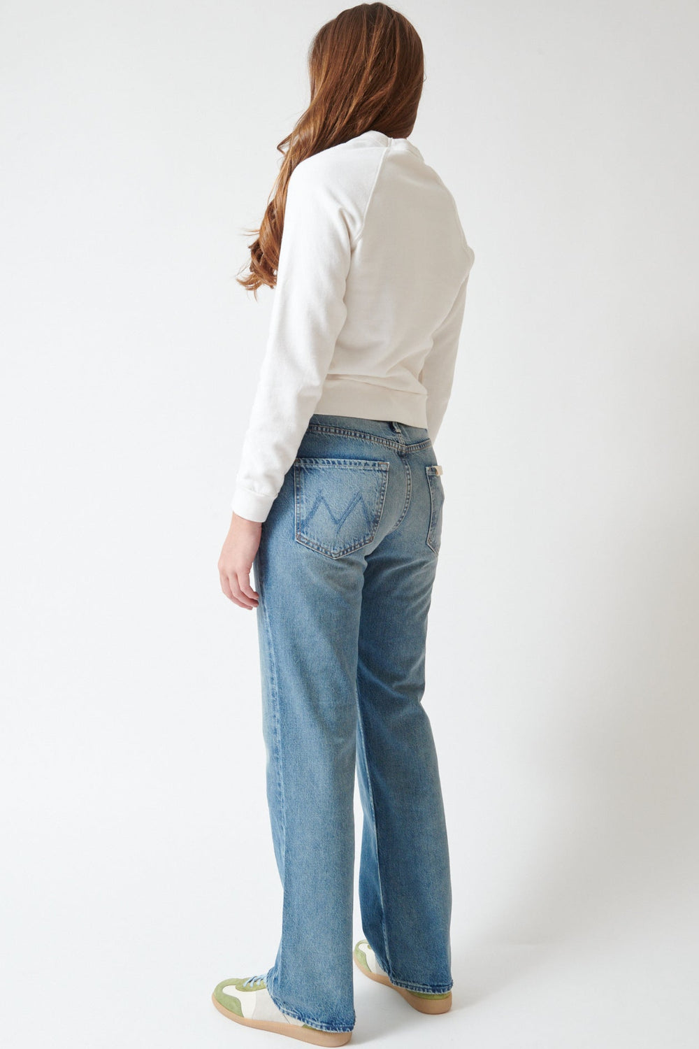Julia wearing Mother Denim The Reifler rear view