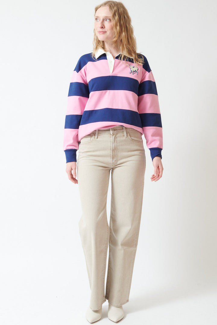 Madi wearing Mother Denim The Dodger Sneak front view