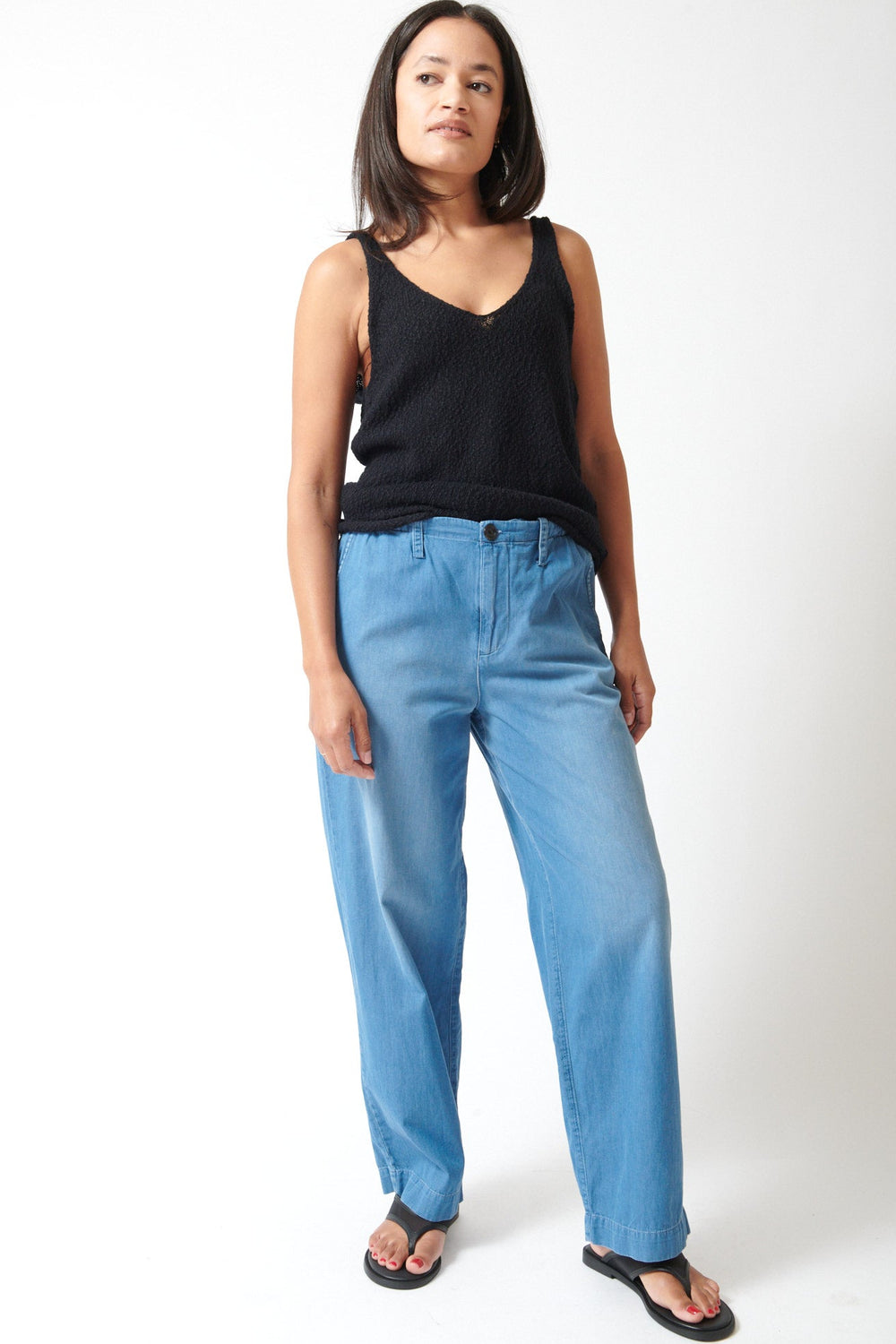 Amanda wearing SPRWMN Drawstring Pants Helena front view