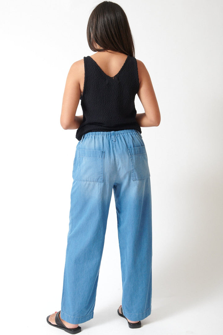 Amanda wearing SPRWMN Drawstring Pants Helena rear view