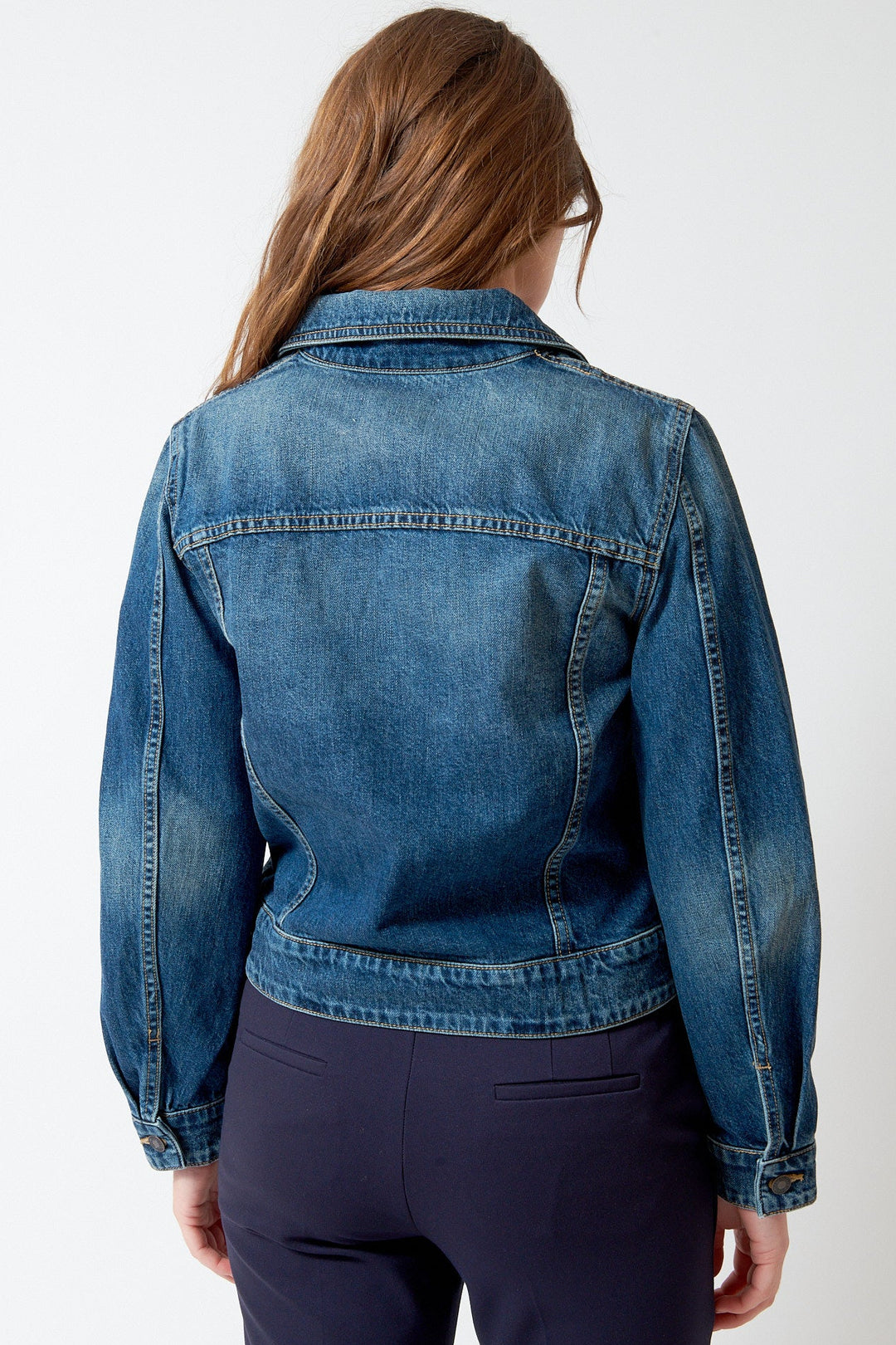 Julia wearing Nili Lotan Georgy Denim Jacket rear view