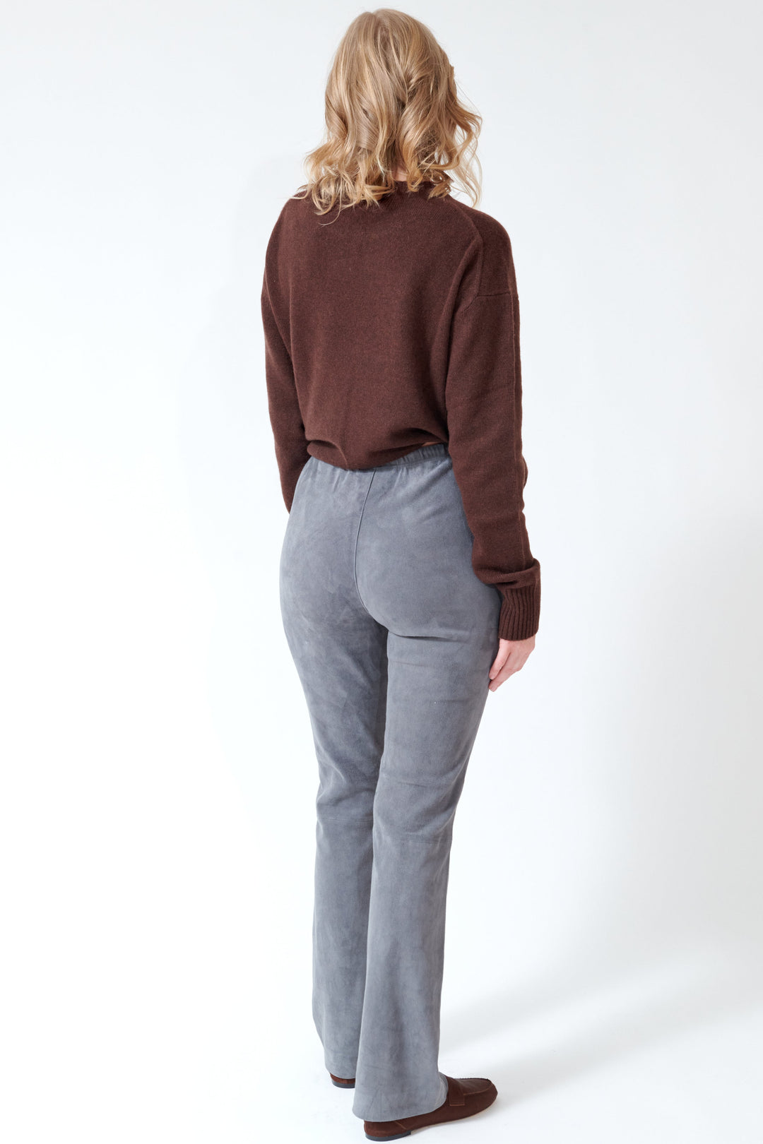 Madi wearing SPRWMN Drawstring Straight Leg Pants rear view