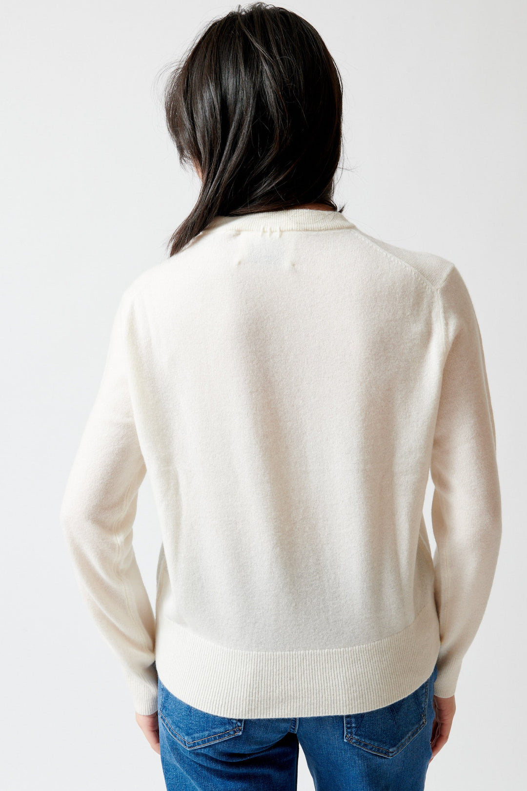 Lilly wearing White + Warren Cashmere Crew rear view