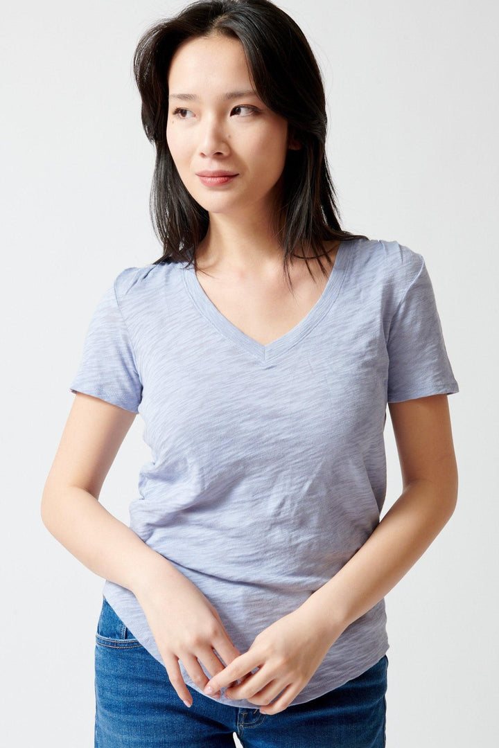Lilly wearing ATM Anthony Thomas Melillo Slub Jersey Classic V Neck Tee front view