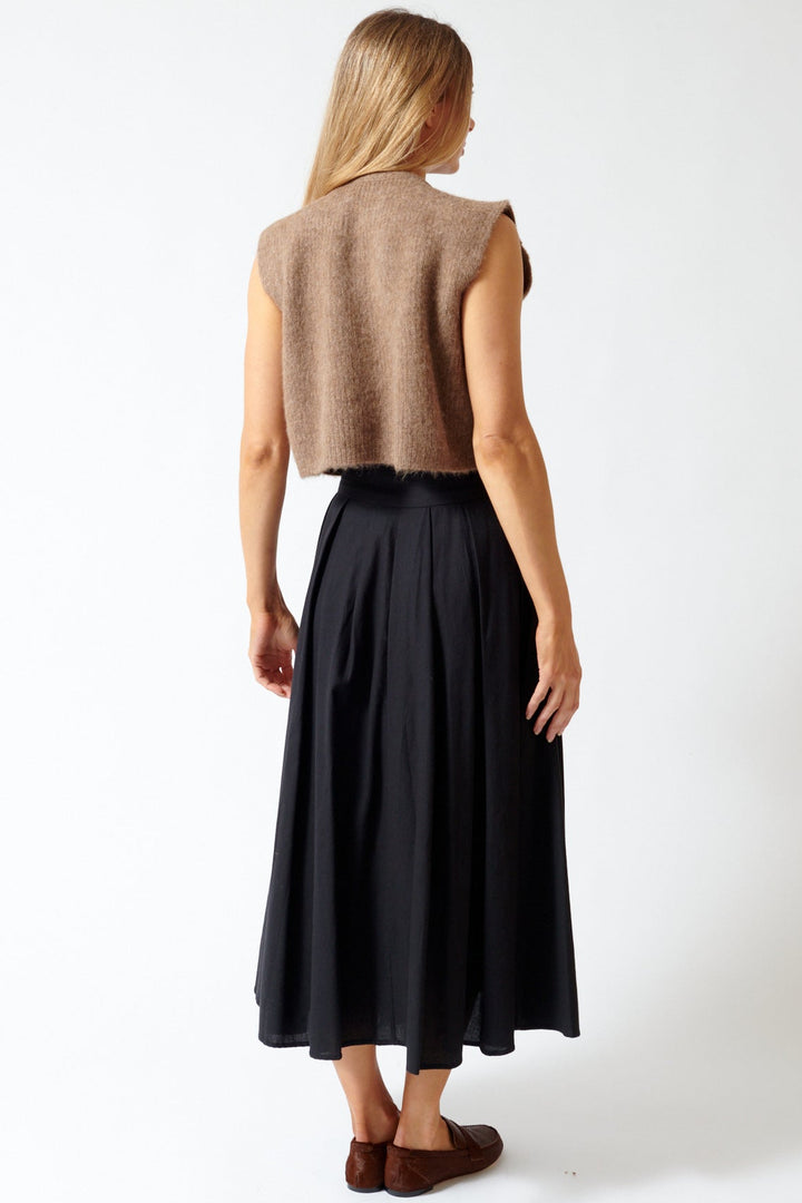 Mari wearing The Great The Regency Skirt rear view