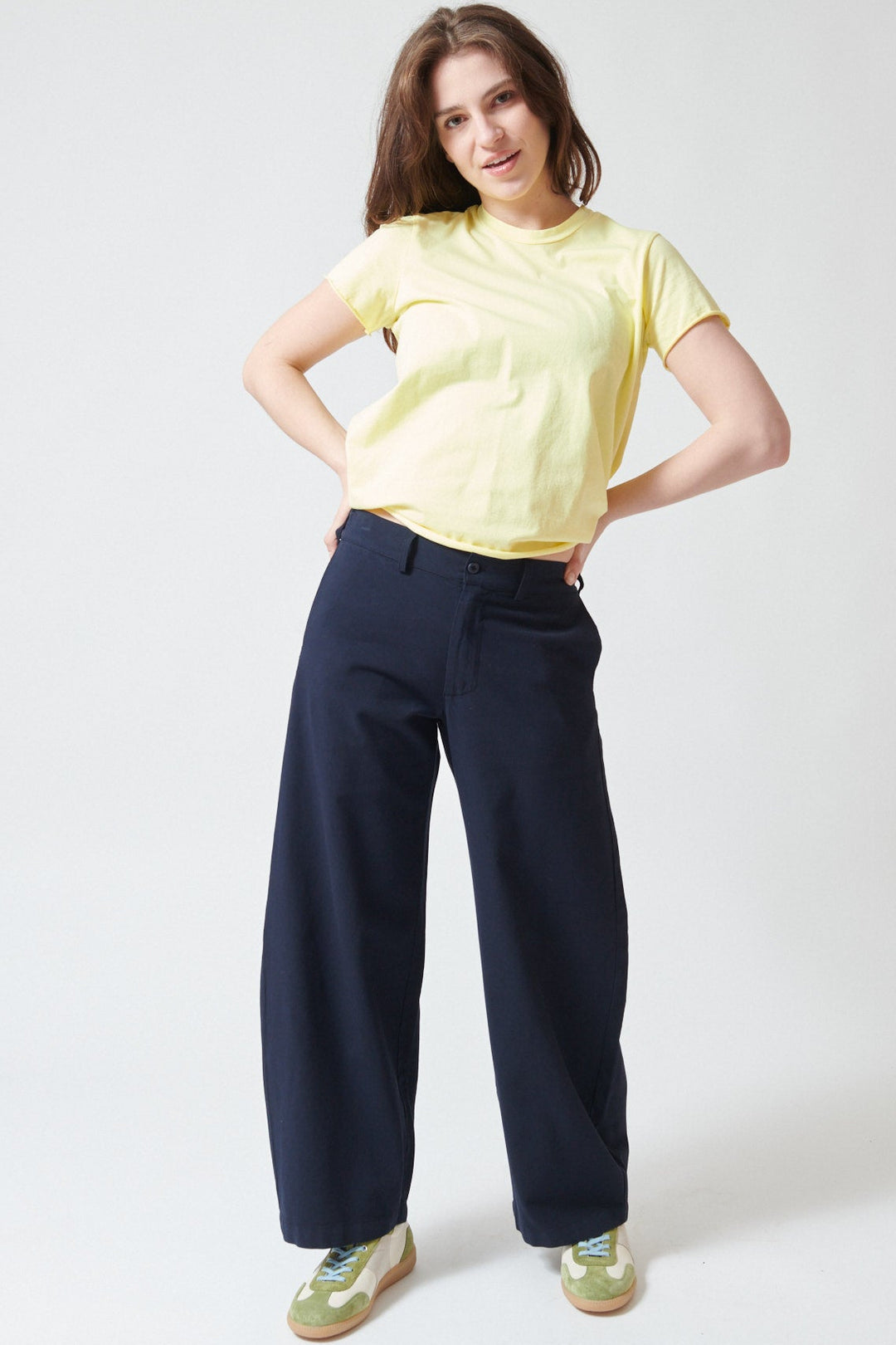 Sophie wearing Labo.Art Paris Pants front view