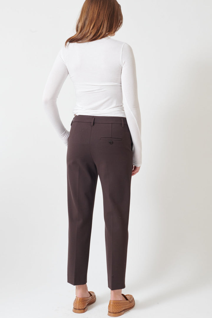 Julia wearing Dorothee Schumacher Emotional Essence Pants rear view