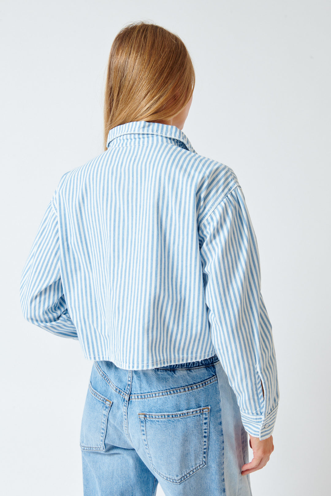 Mari wearing ASKK NY Cropped Nantucket Shirt rear view 