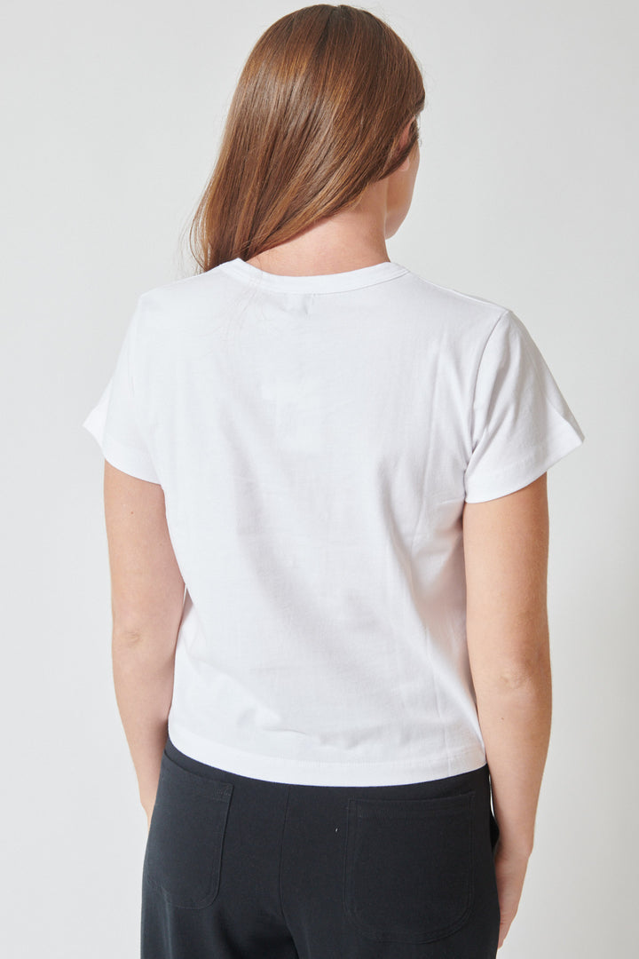 Julia wearing LESET The Margo Tee in white, rear view