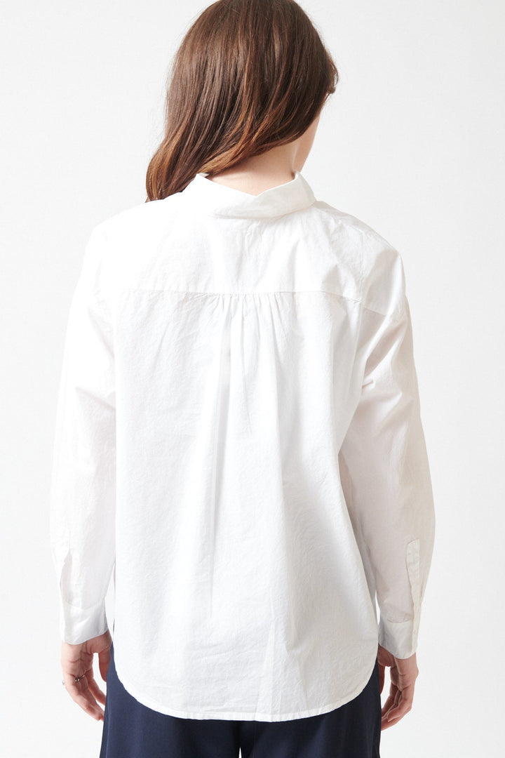 Sophie wearing Labo.Art Sushi Aeolian Shirt rear view