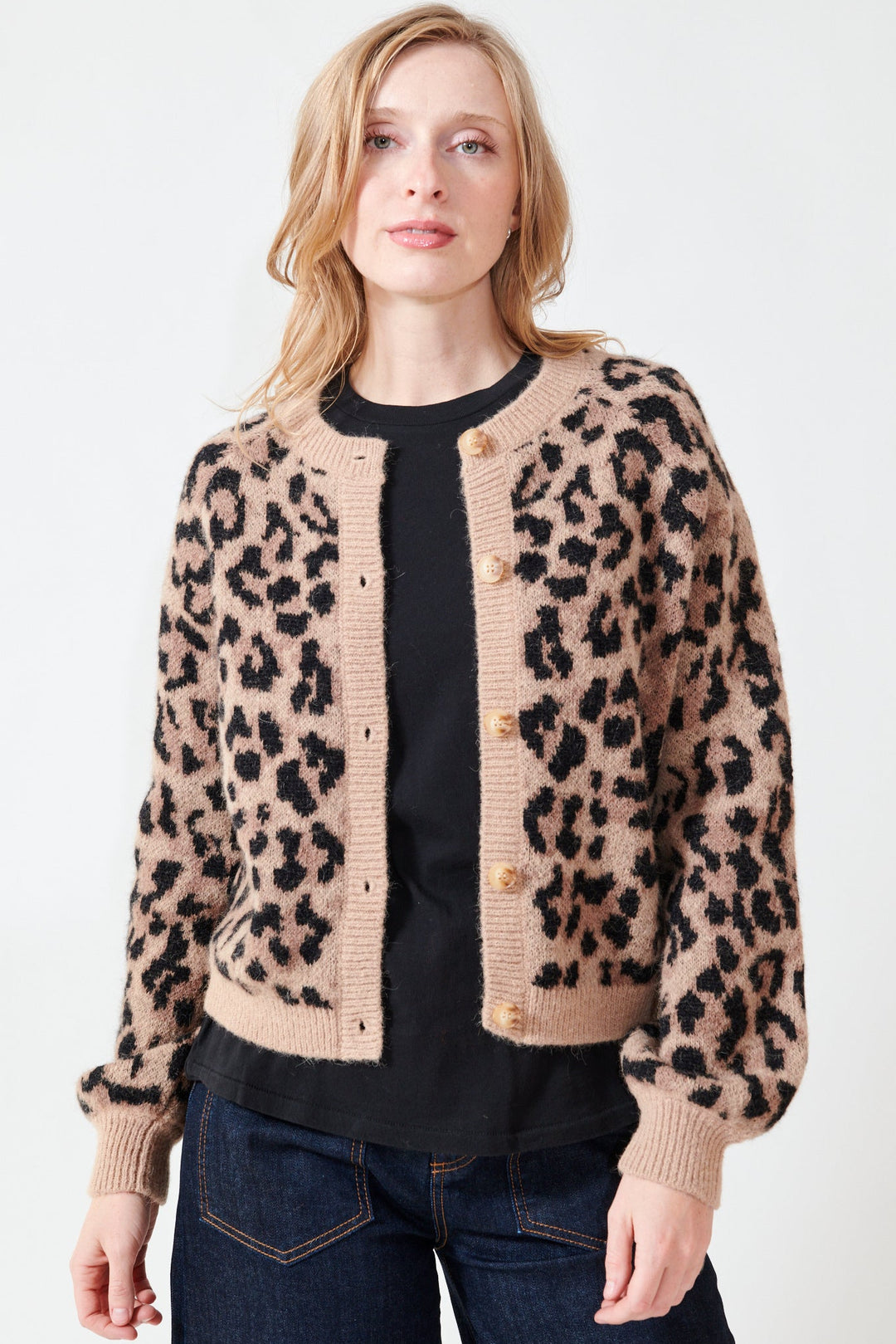 Madi wearing The Great The Windsor Cardigan Leopard front view