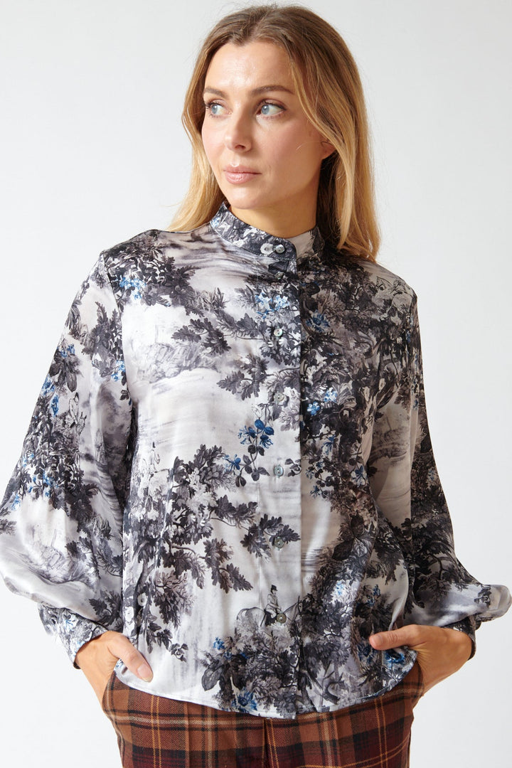 Mari wearing Momoni Agatha Shirt front view