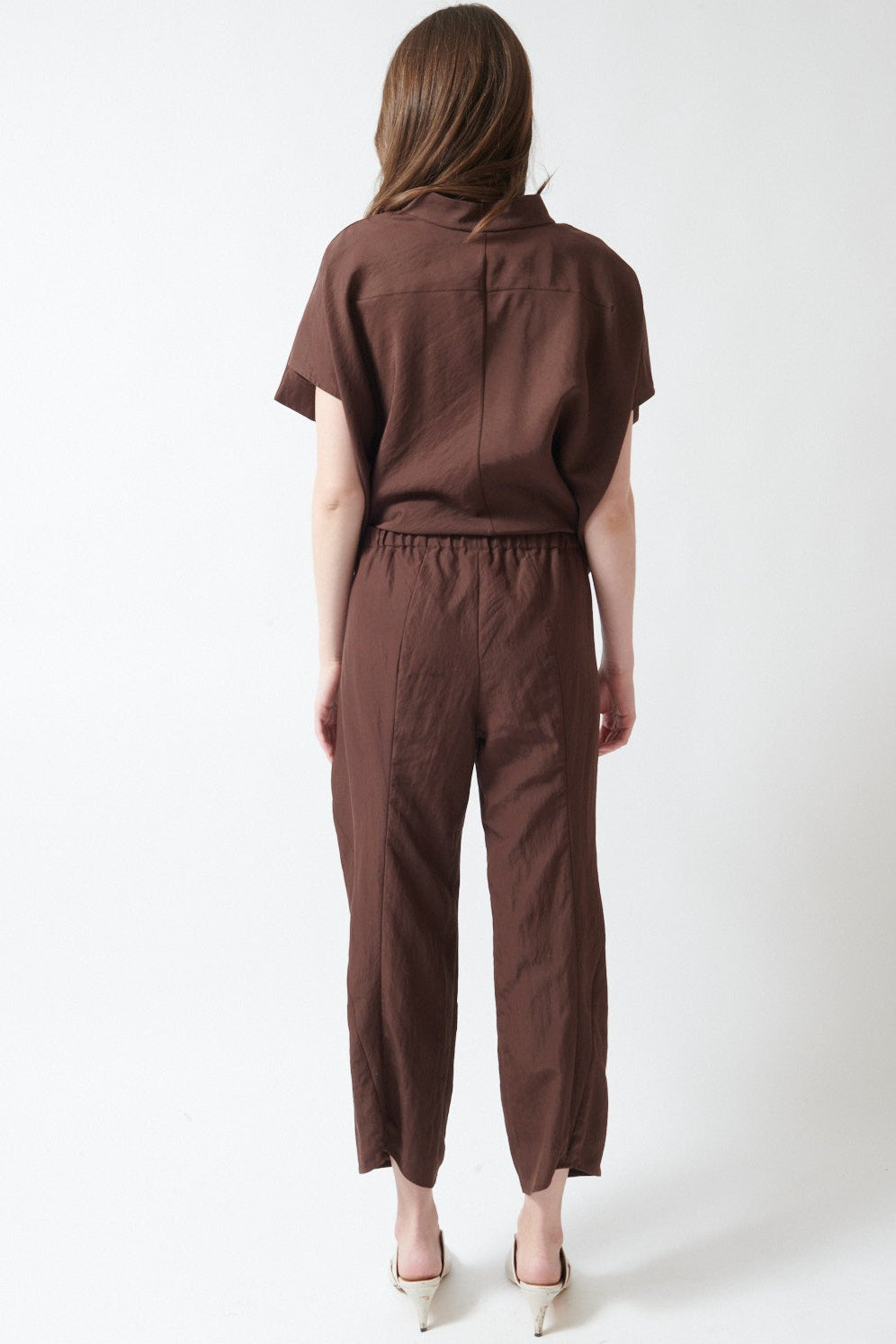 Angela wearing Zero + Maria Cornejo Para Drape Wrap Akeo Pant rear view