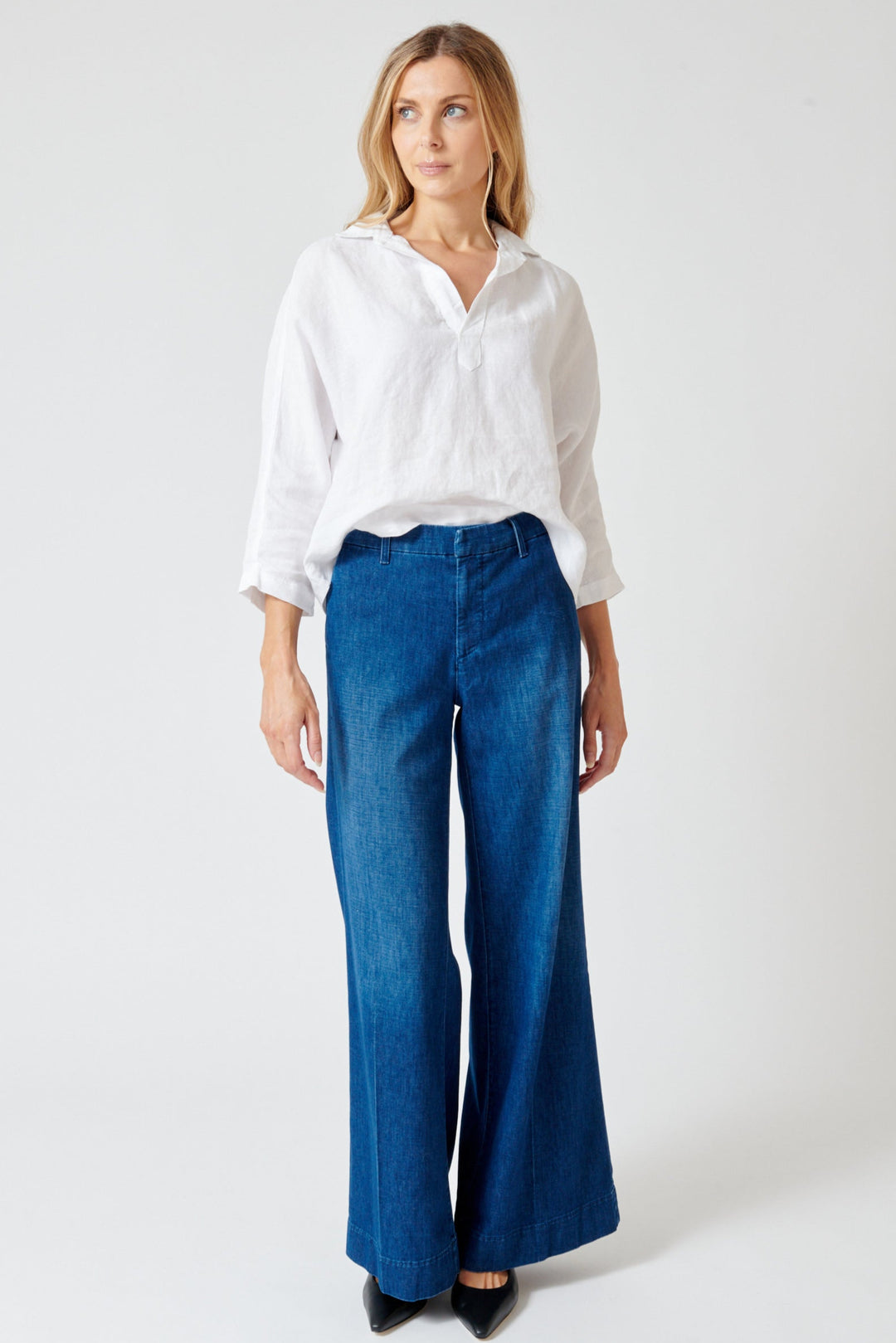 Mari wearing Frank & Eileen WVillage The Italian Wide Leg Chino front view