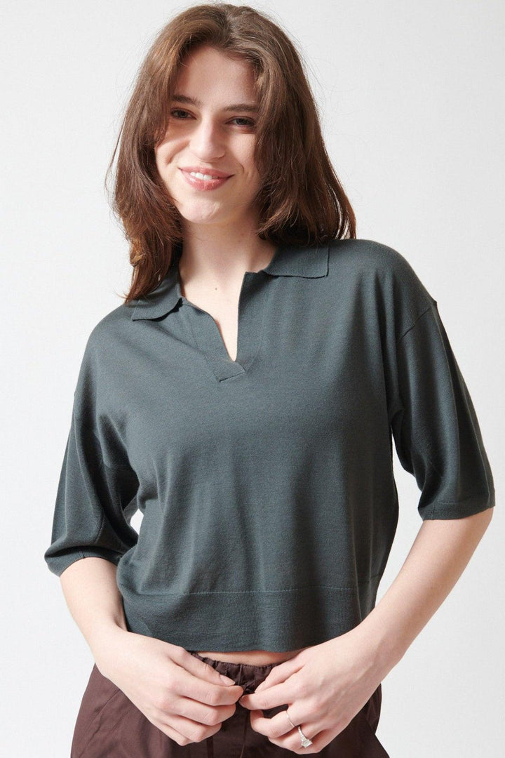 Sophie wearing Soeur Short Sleeved Merino Wool Elton Polo Grey Blue front view