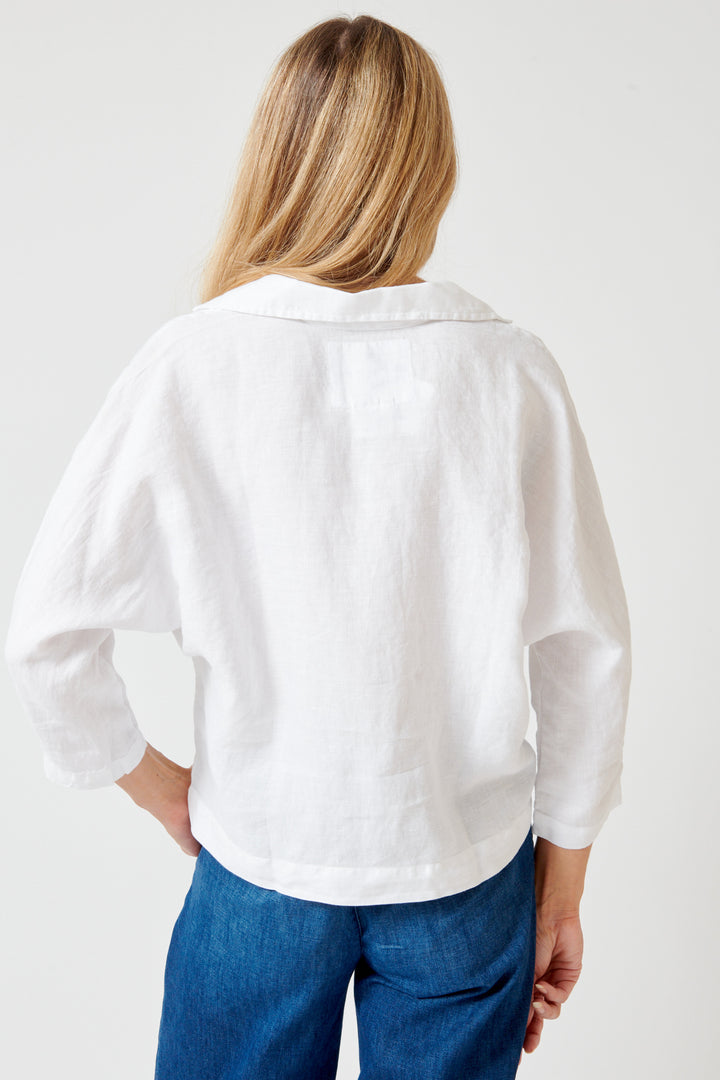 Mari wearing Frank & Eileen Gabi Popover Shirt rear view