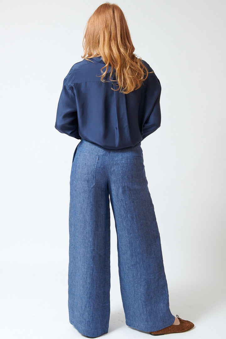 Waverly wearing TWP Dylan Pant rear view