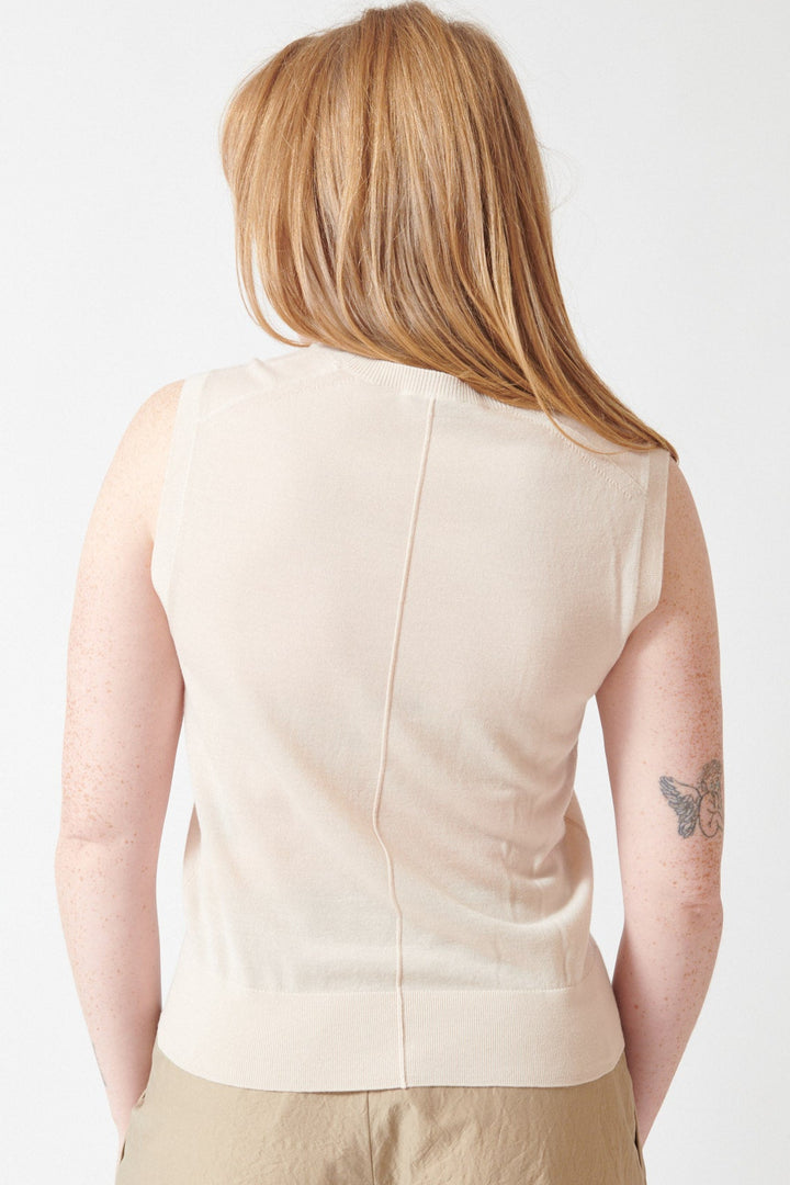 Waverly wearing Soeur Fine Merino Wool Sleeveless Fergie Jumper rear view