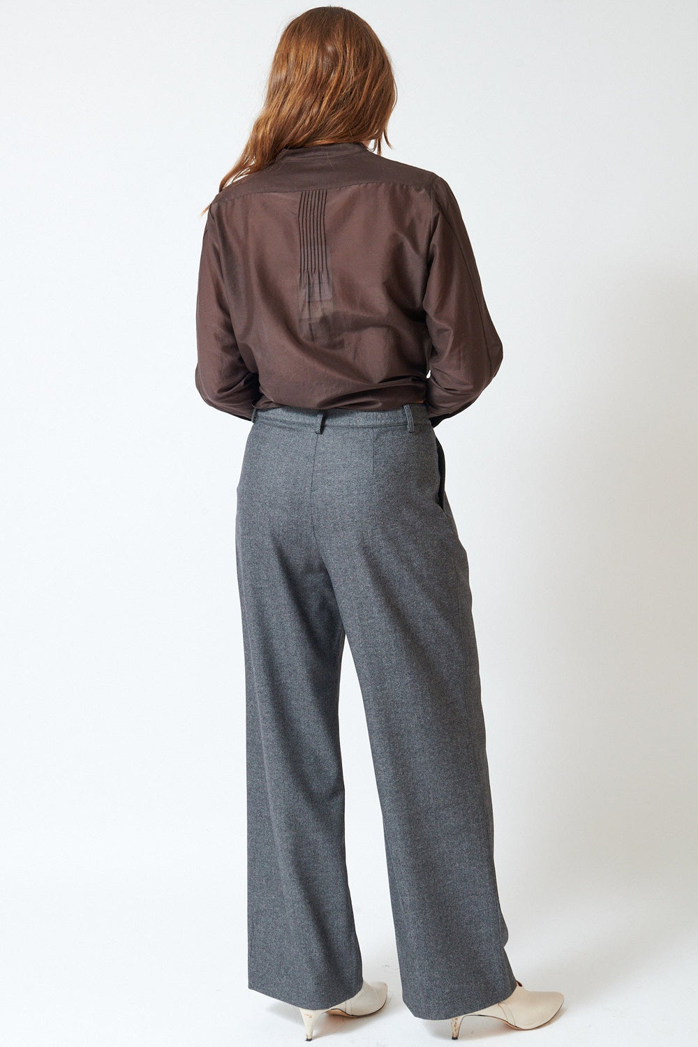 Julia wearing TWP Sulli Pant rear view