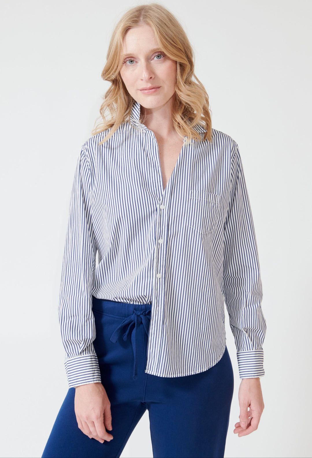 Madi wearing Frank & Eileen Eileen Relaxed Button Up Shirt front view