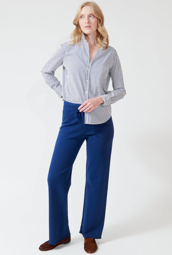 Madi wearing Frank & Eileen Catherine Long Sweatpant front view