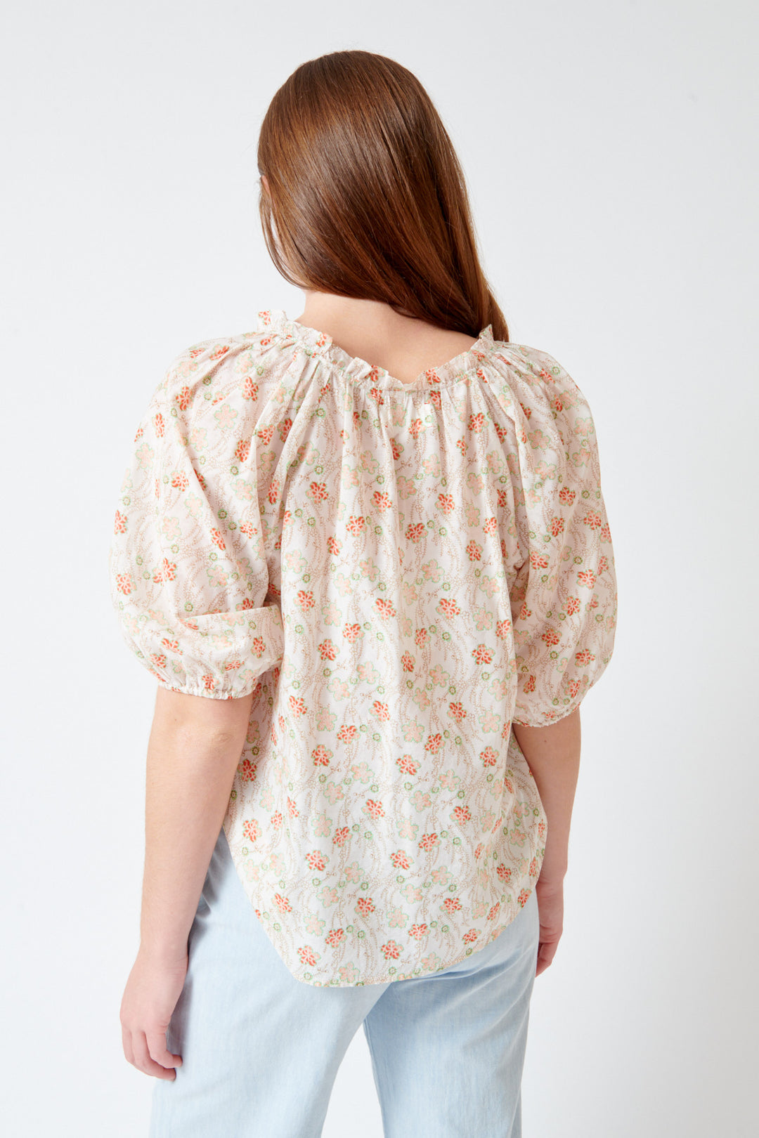 Julia wearing Xirena Jules Shirt rear view