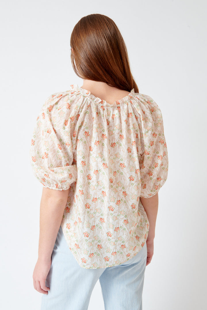 Julia wearing Xirena Jules Shirt rear view
