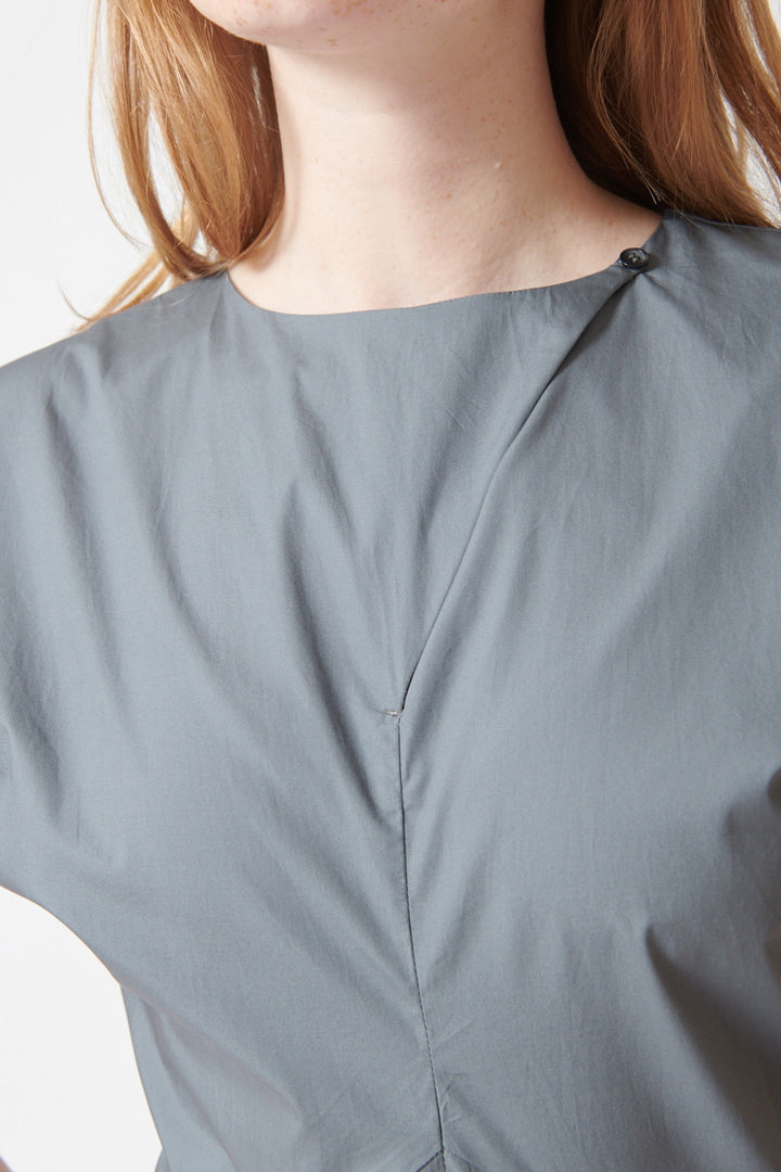 Waverly wearing soeur Organic Cotton Poplin Midi Length Ella Dress Grey Blue front/detail view