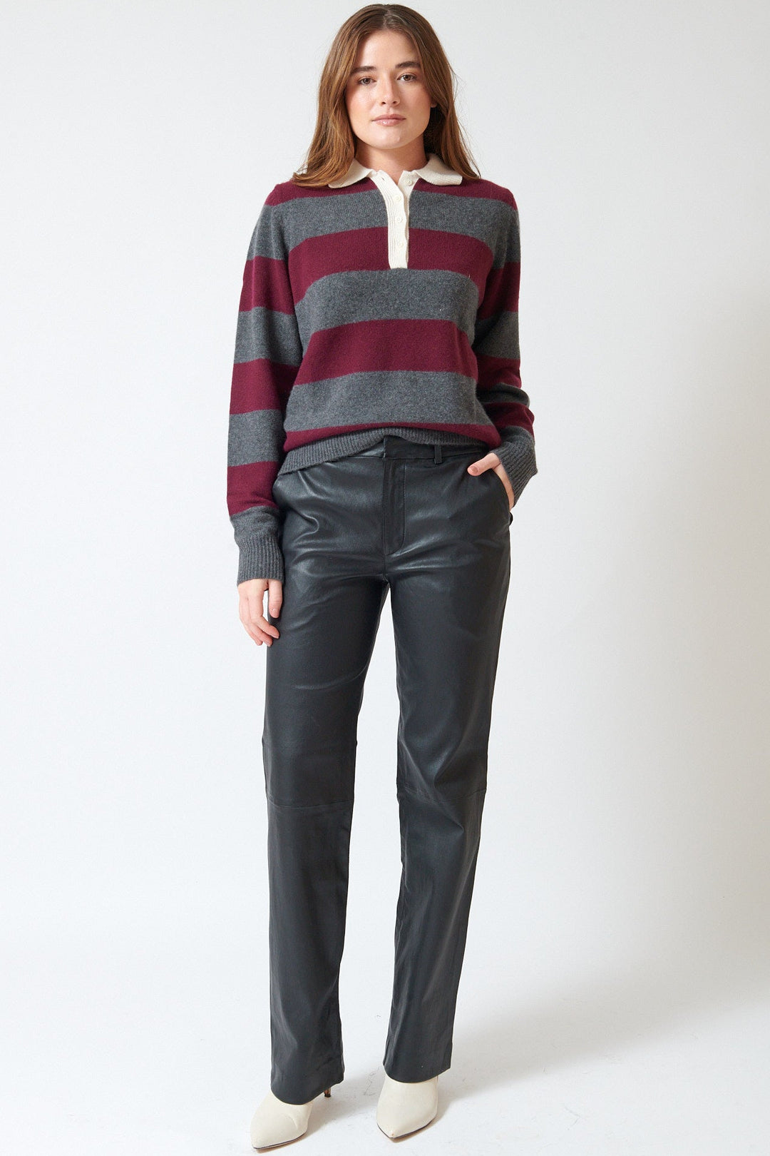 Julia wearing SPRWMN Baggy Lowrise Trousers front view