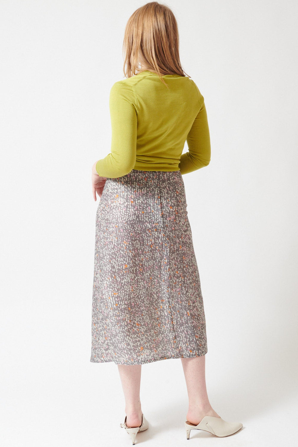 Waverly wearing 6397 Jacquard Print Skirt rear view