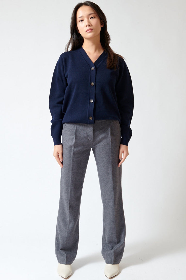 Lilly wearing The Garment Mitch Pants front view