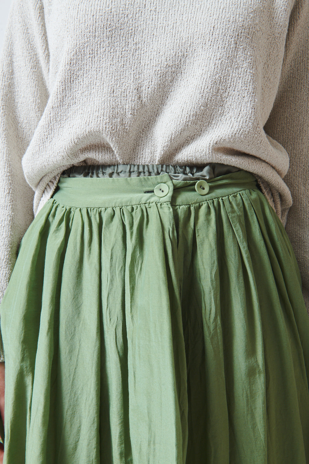 Julia wearing Pas de Calais Cotton Silk Lawn Tuck And Gather Skirt front close up view