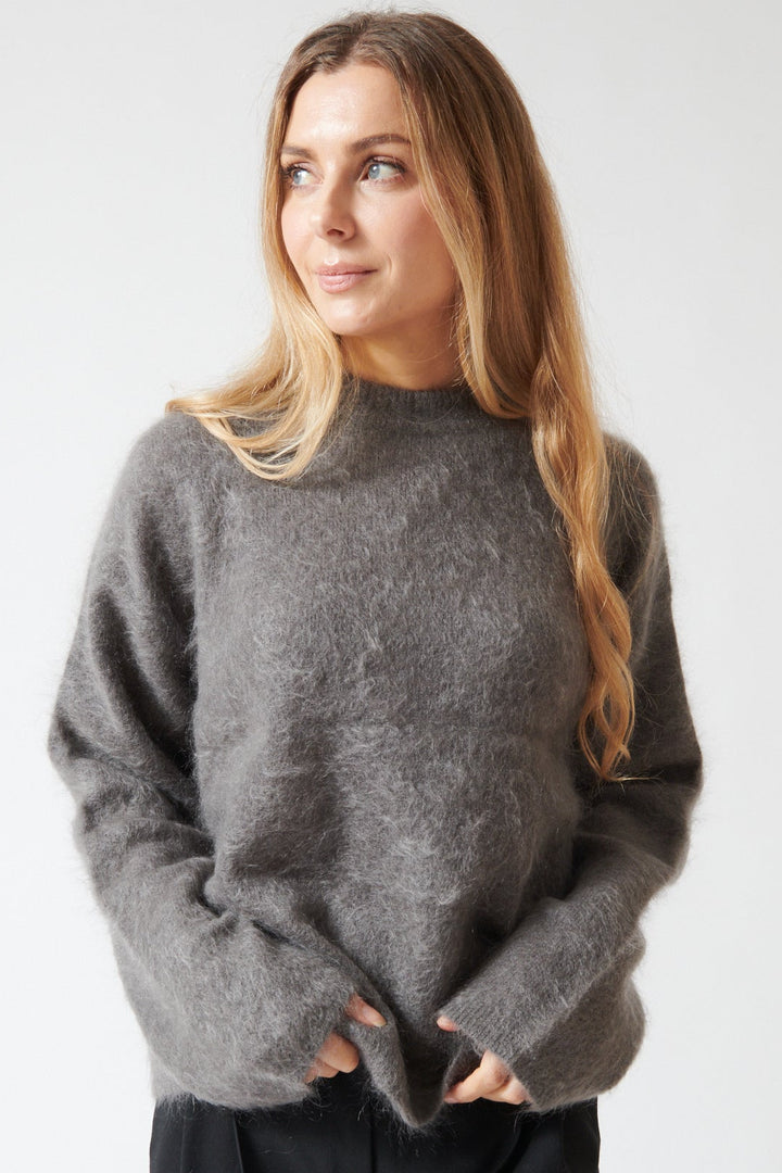 Mari wearing The Garment Roma Boyfriend Sweater front view