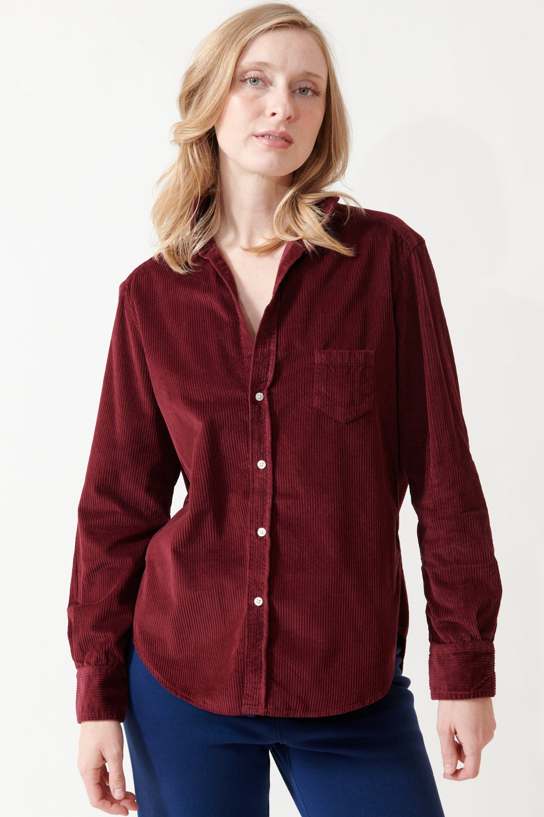 Madi wearing Frank & Eileen Eileen Relaxed Button Up Shirt front view