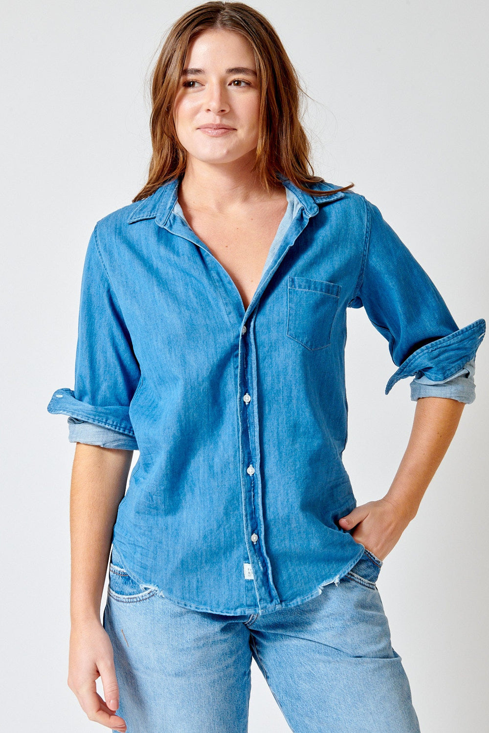 Julia wearing Frank & Eileen Barry Tailored Button Up Shirt front view