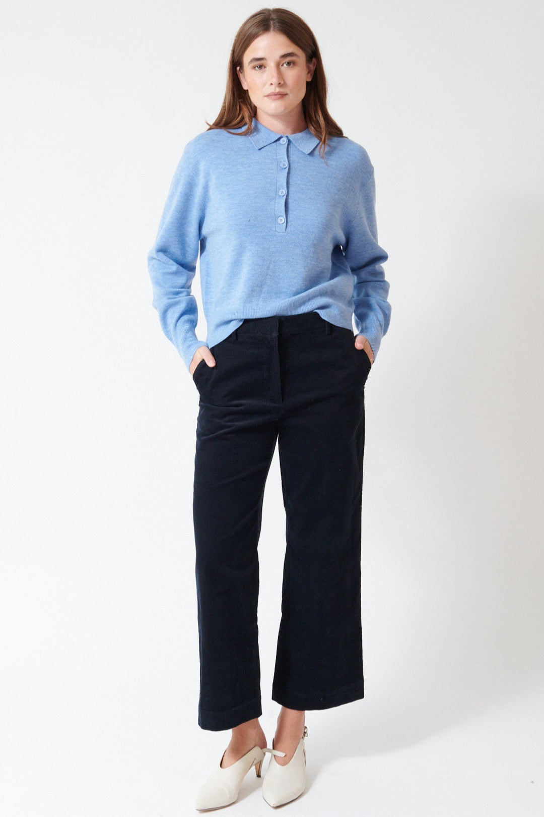 Julia wearing Apiece Apart Sadie Trouser in Midnight, front view with French Tuck.