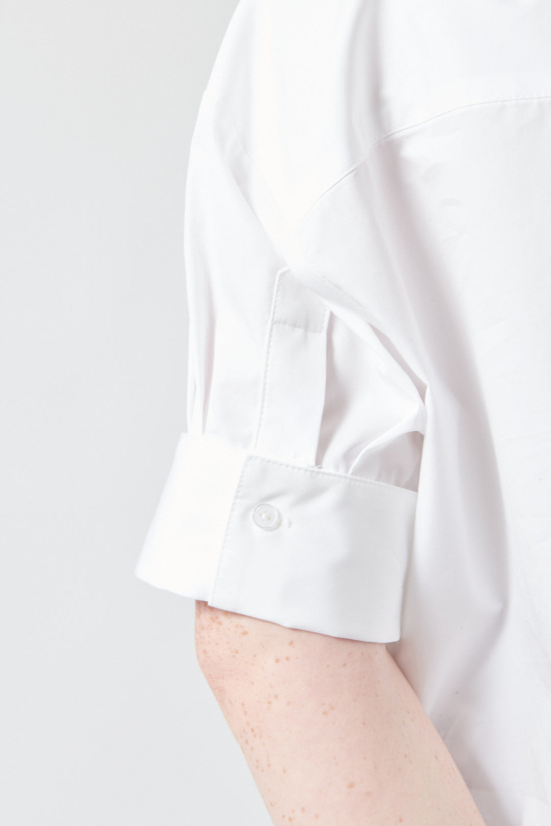 Waverly wearing TWP My Newest Mistake Shirt front view