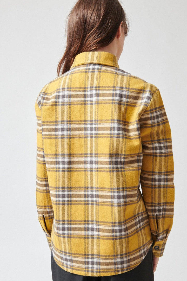 Sophie wearing SPRWMN Super Shacket rear view