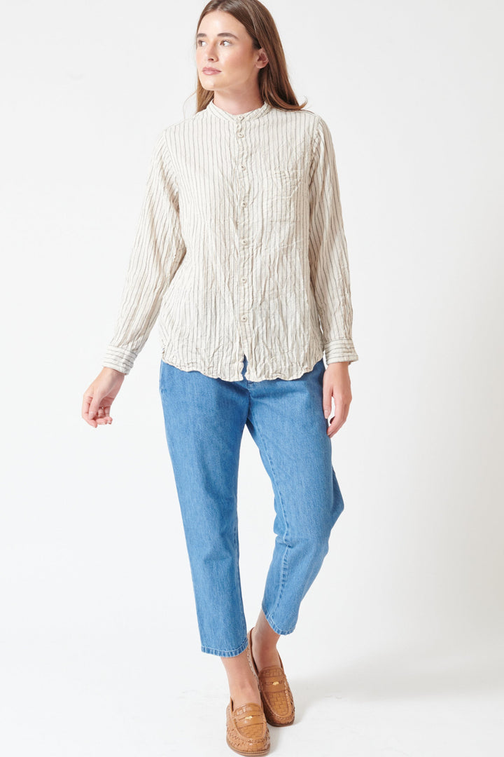 Julia wearing Pas de Calais Natural Denim Tapered Pants front view