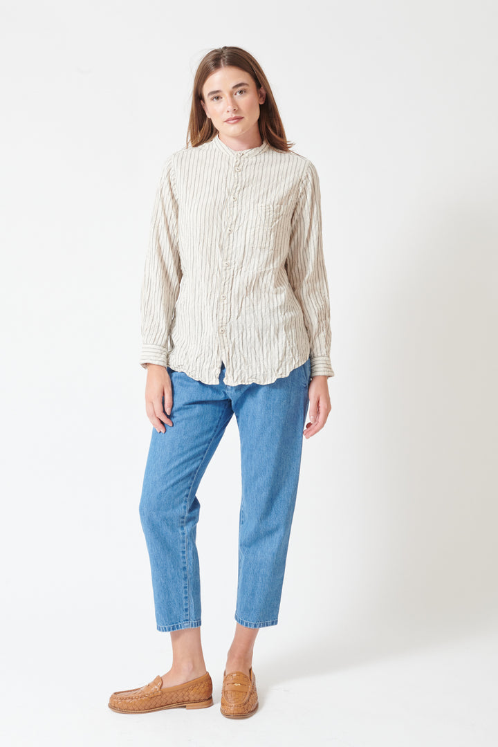 Julia wearing Pas de Calais Natural Denim Tapered Pants front view