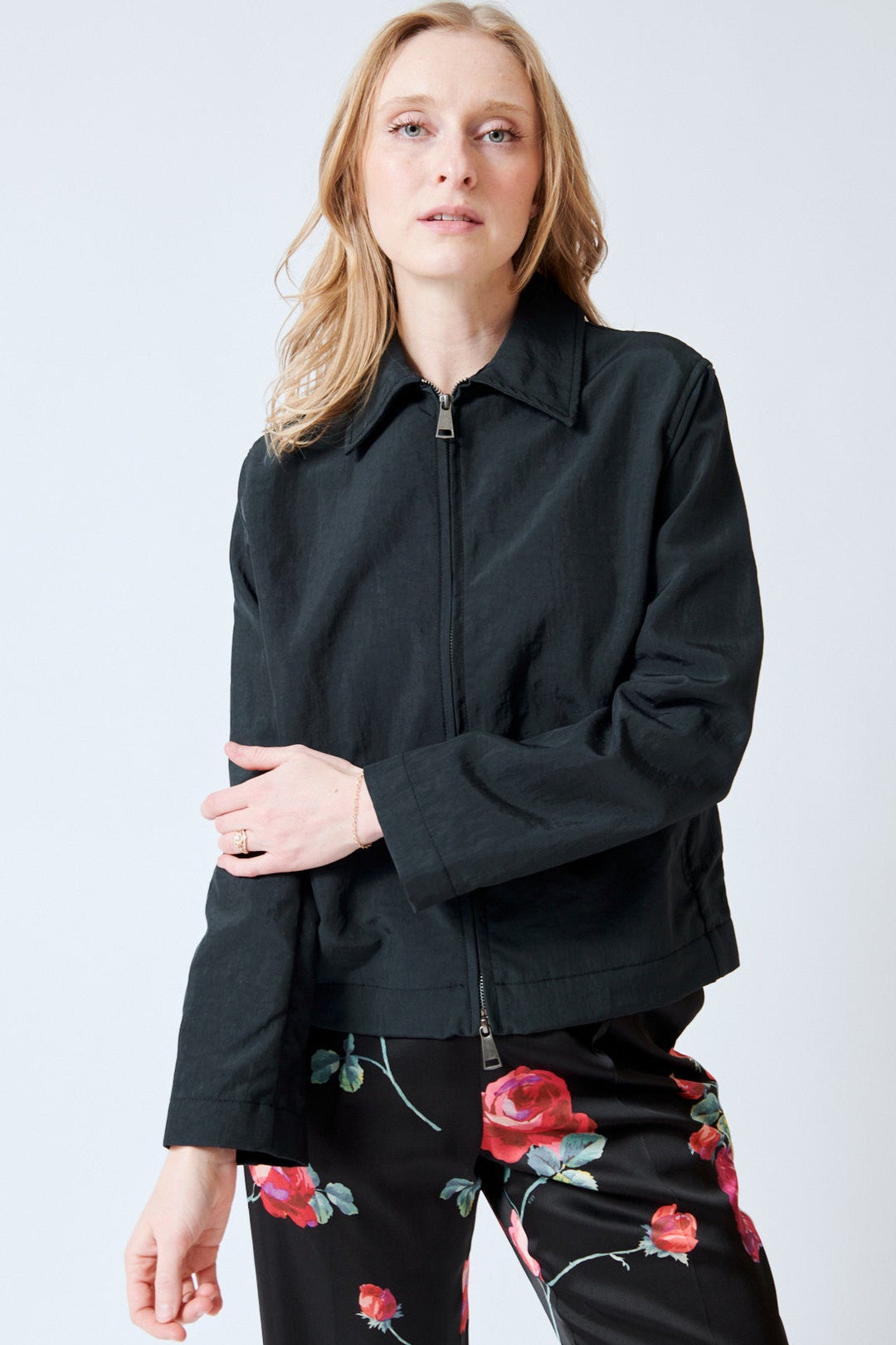 Madi wearing Christian Wijnants Jelina Recycled Nylon Zip Jacket front view