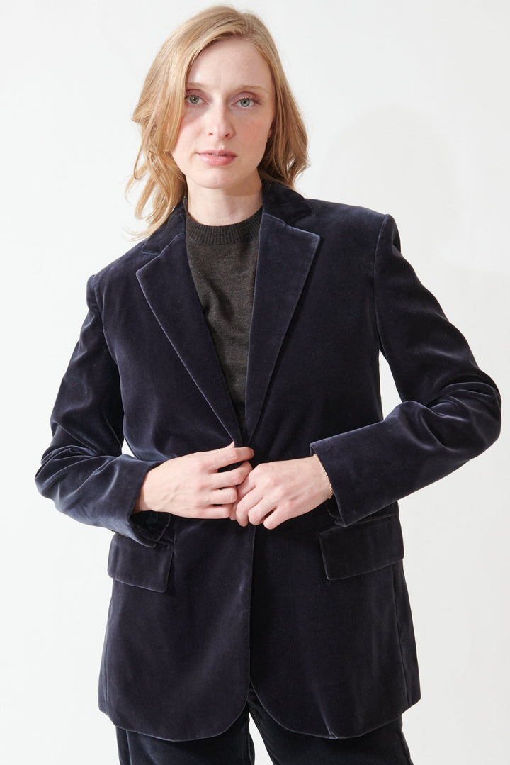 Madi wearing Soeur Sevres Blazer front view