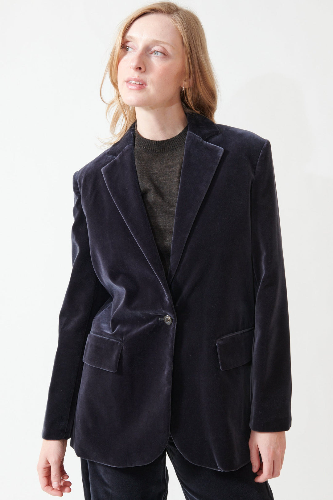 Madi wearing Soeur Sevres Blazer front view