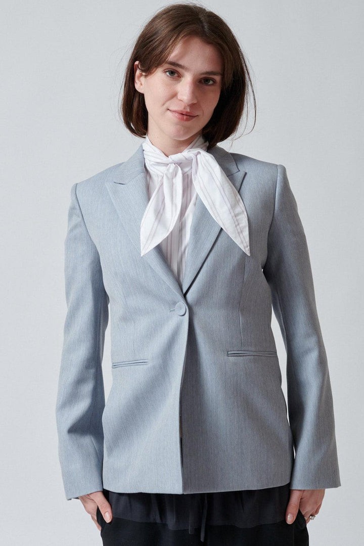 Sophie wearing TWP Her Fit Blazer Update front view