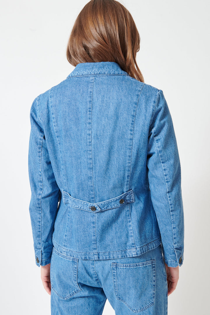 Julia wearing Pas de Calais Natural Denim Tailored Jacket rear view