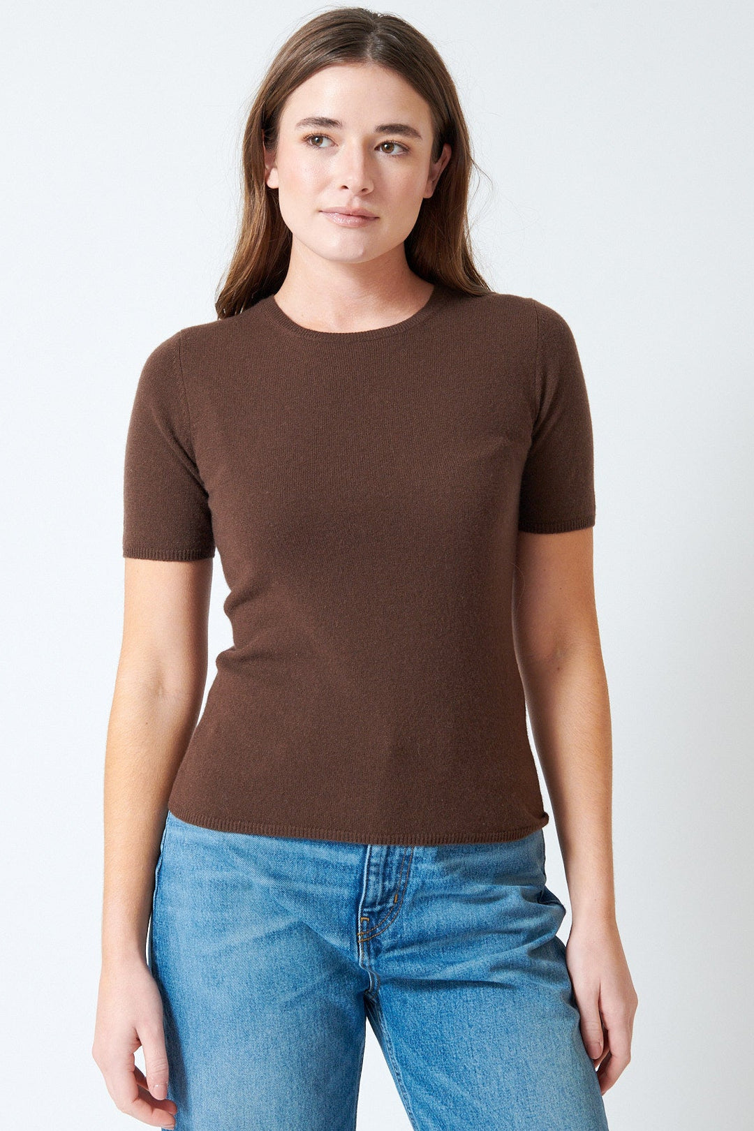 Julia wearing Allude Cashmere Half Sleeve Sweater front view