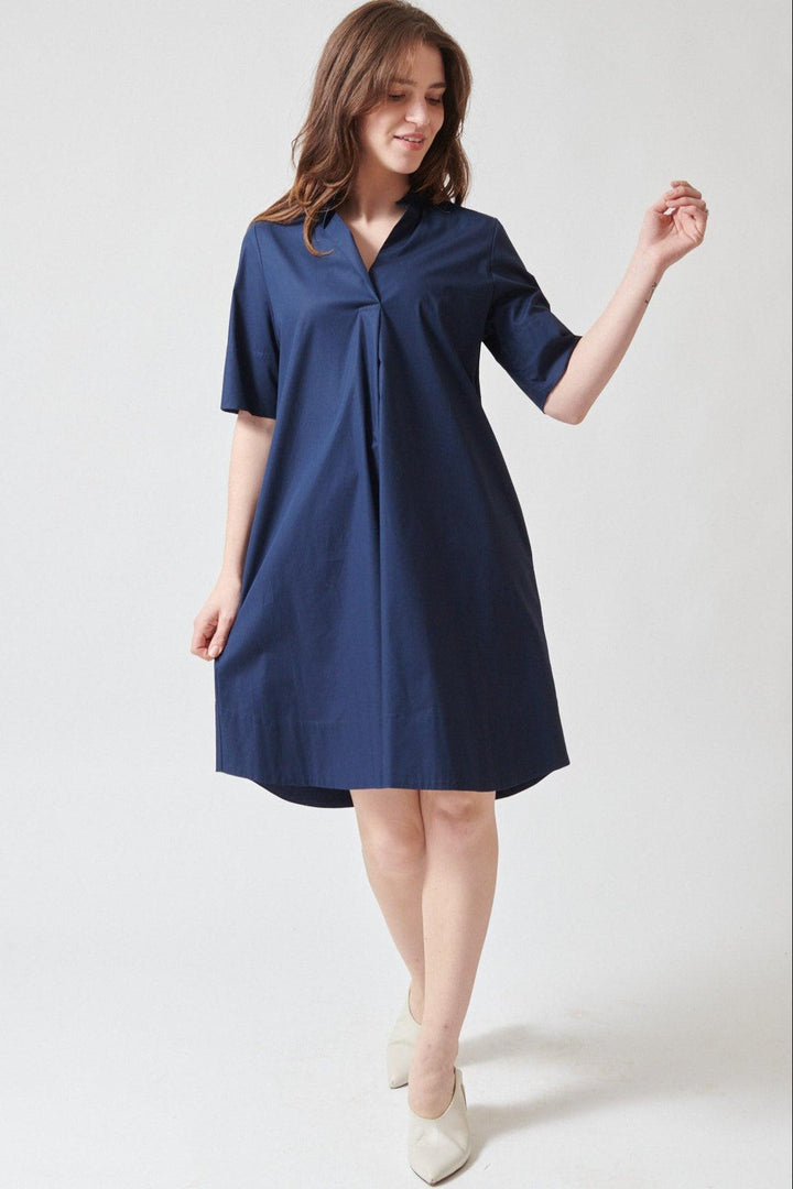 Sophie wearing Rosso 35 Cotton Comfort Short Sleeve Dress front view