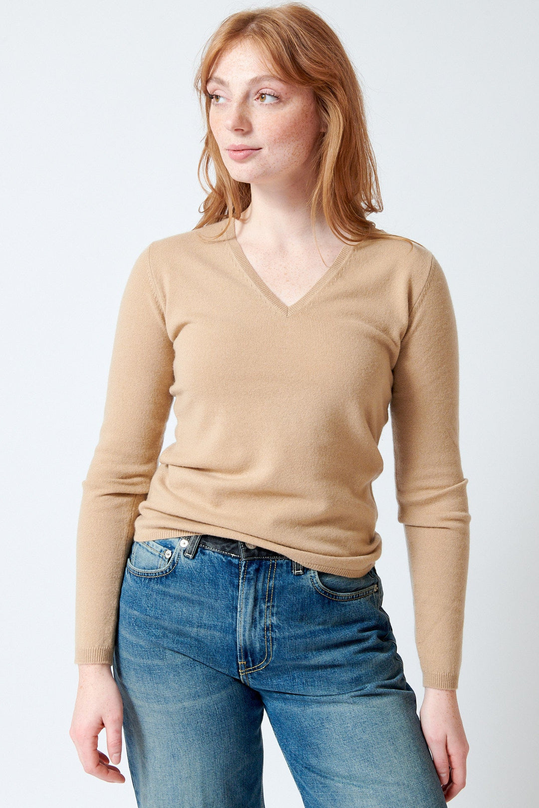 Waverly wearing Allude Cashmere Long Sleeve V Sweater front view