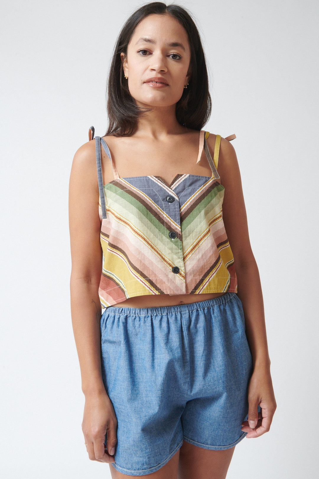 Amanda wearing The Great The Folio Tank front view
